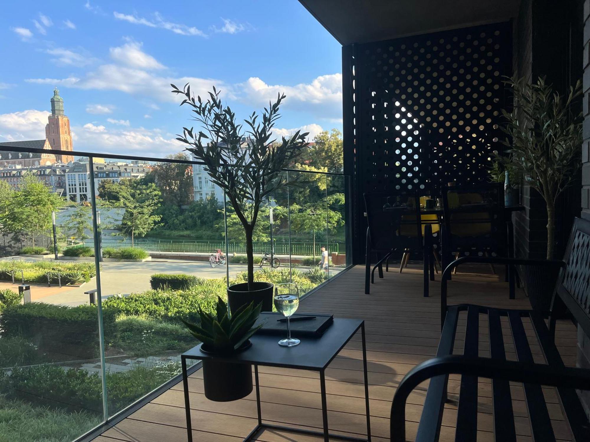 Apartament Z Tarasem I Widokiem Na Rzeke Wroapart-Pl - Apartment With Terrace And River View Wroapart Вроцлав Екстериор снимка